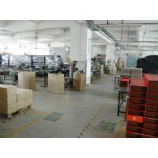 深圳重鑫紙制品 專業(yè)包裝盒廠家，特價銷售中